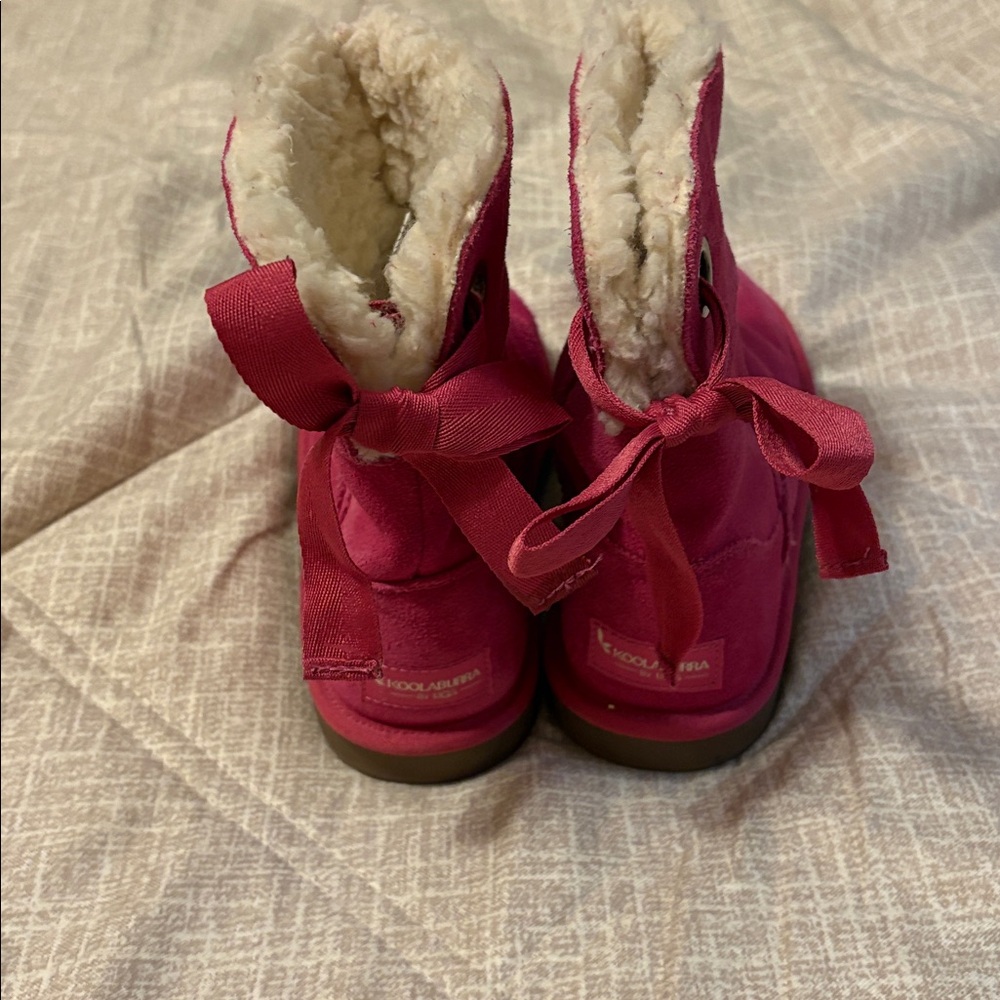 Koolaburra by UGG Pink Boots with Cream Fur